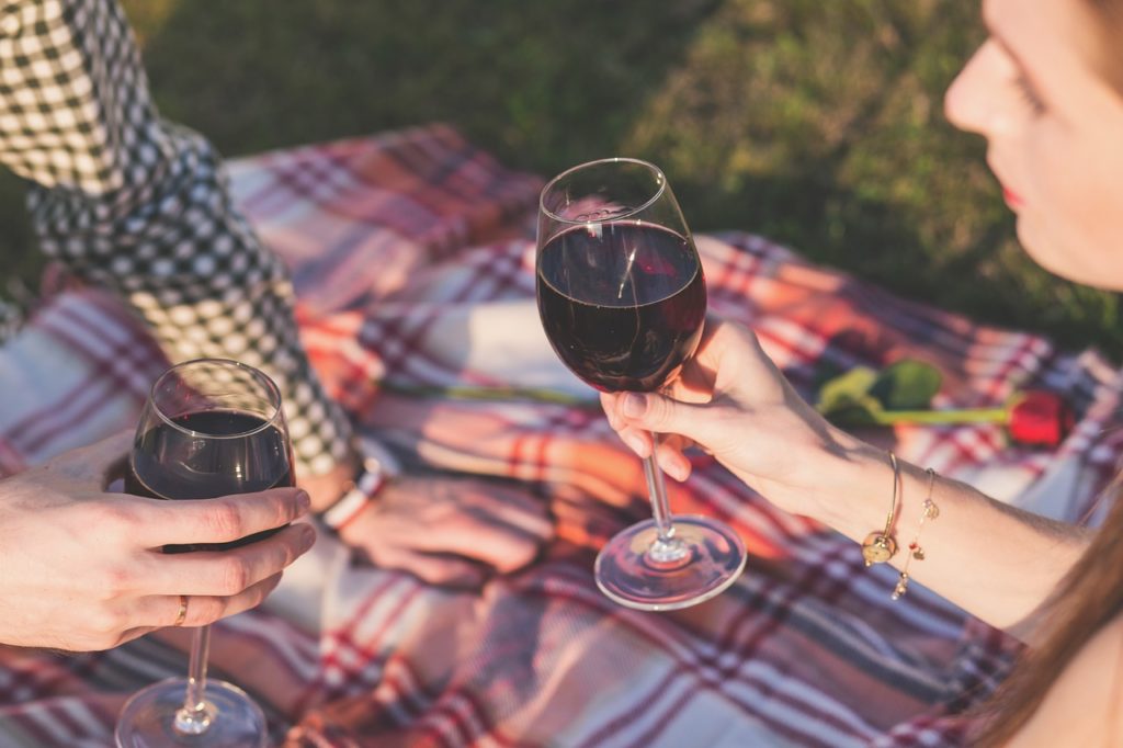 健康にいい赤ワインの適量と飲み方とは？